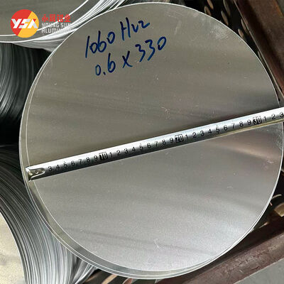 Disco circular de alumínio à prova de ferrugem com superfície lisa 1050 1060 3003 Liga 0,3-6 mm em branco reciclável para utensílios de cozinha